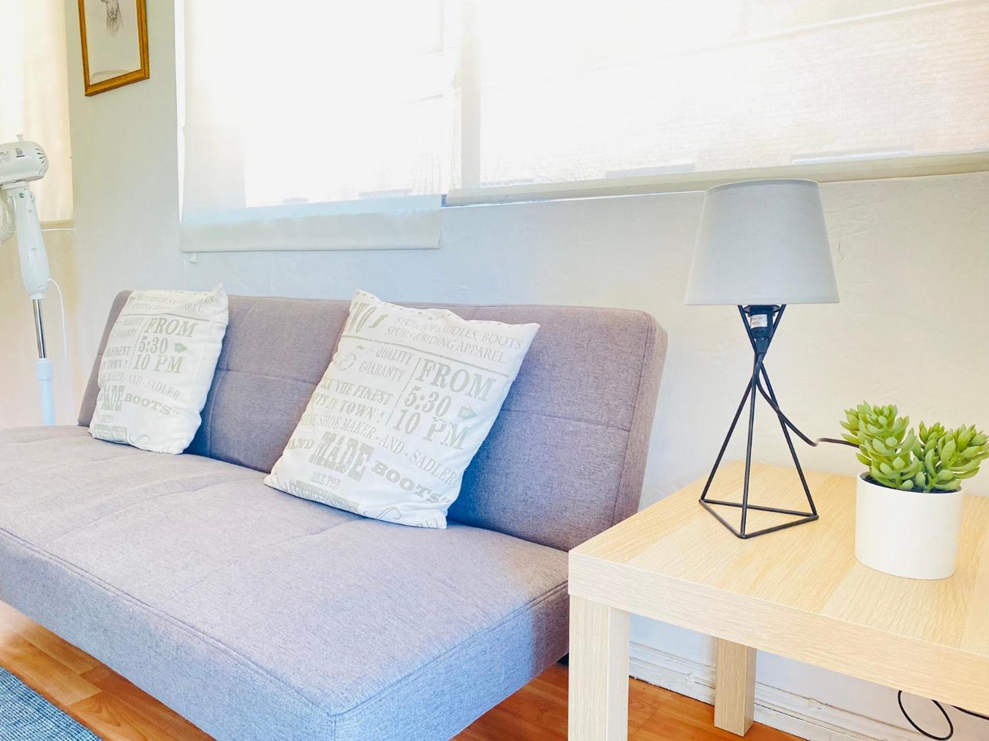 Apartamento Amplio Y Comodo A 1 Minuto De Costanera Center
